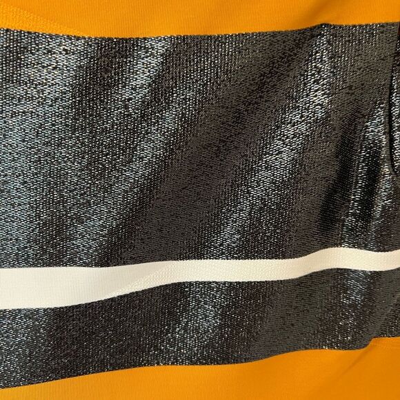 Miguel Antoinne Color block Top - Picture 3 of 4